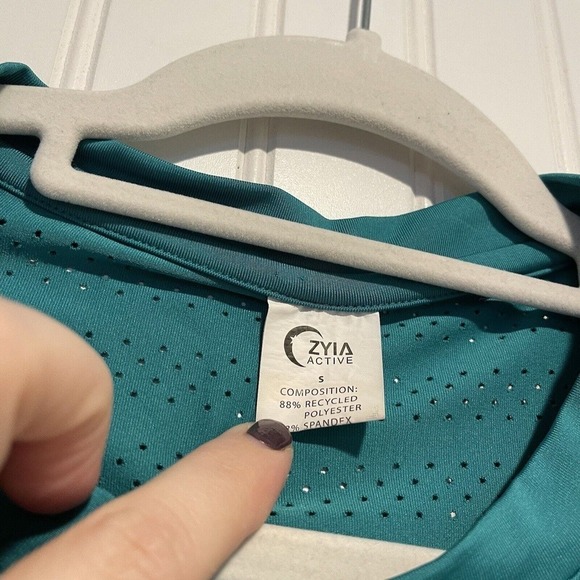 Zyia Teal Chill Perforated Long Sleeve Top Size Small - Picture 4 of 6